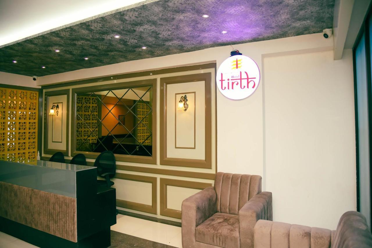 Hotel Tirth By Sonu'S Ujjain Bagian luar foto