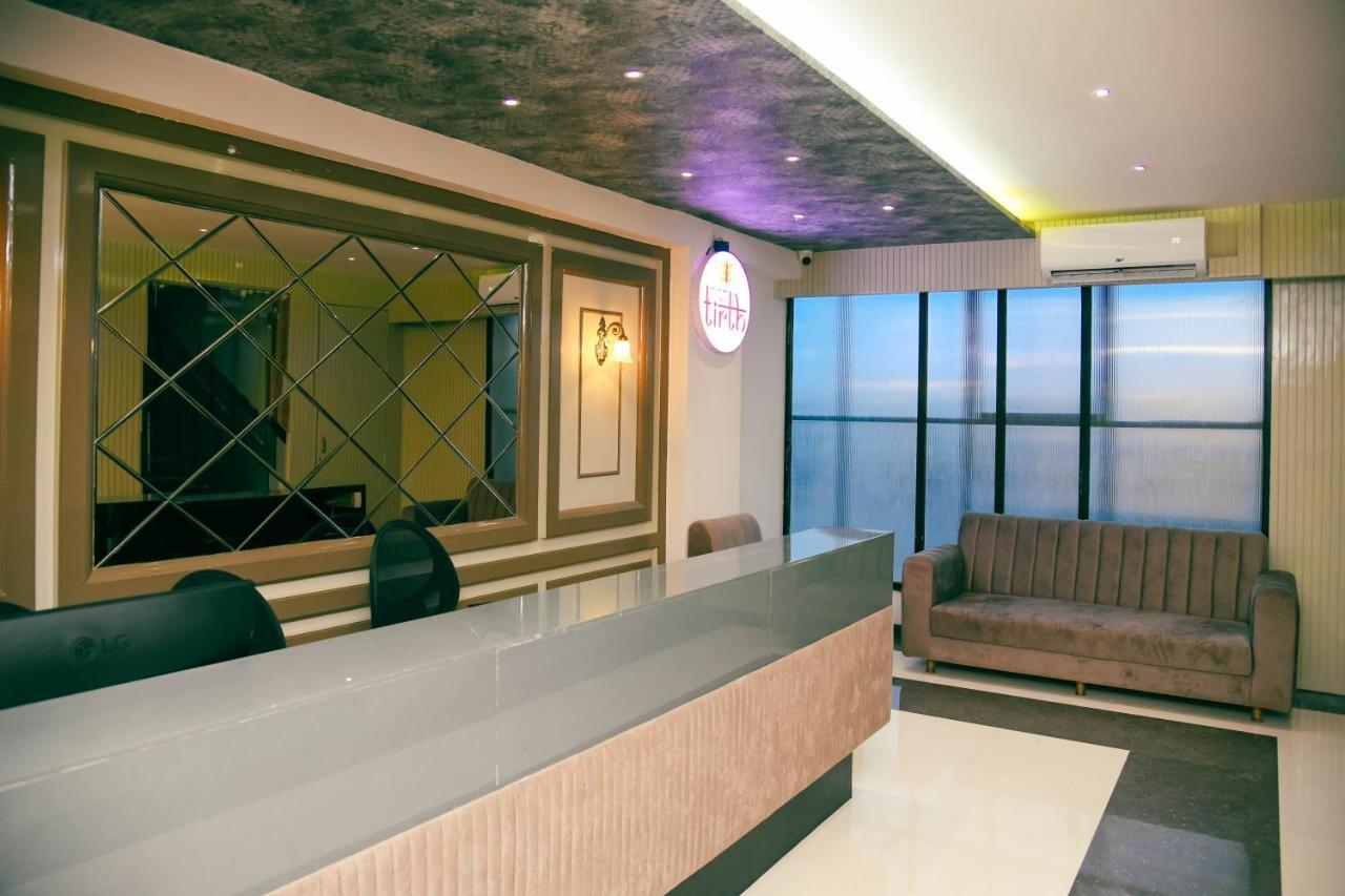 Hotel Tirth By Sonu'S Ujjain Bagian luar foto