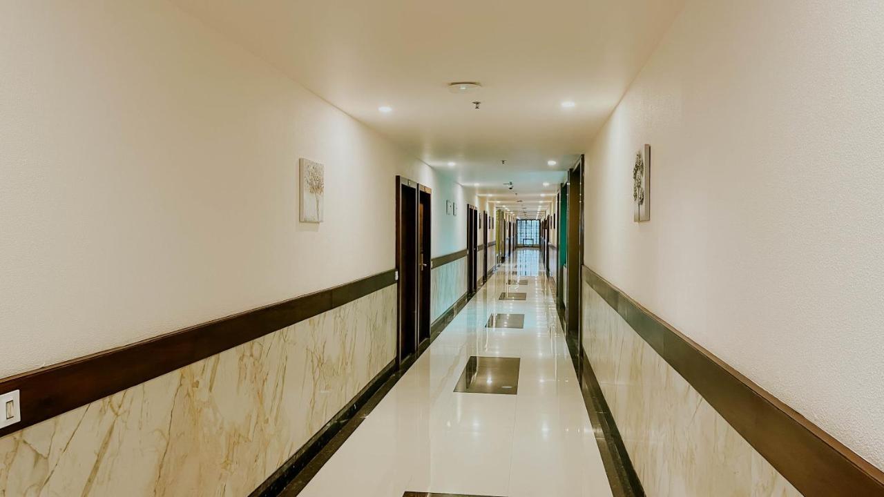 Hotel Tirth By Sonu'S Ujjain Bagian luar foto